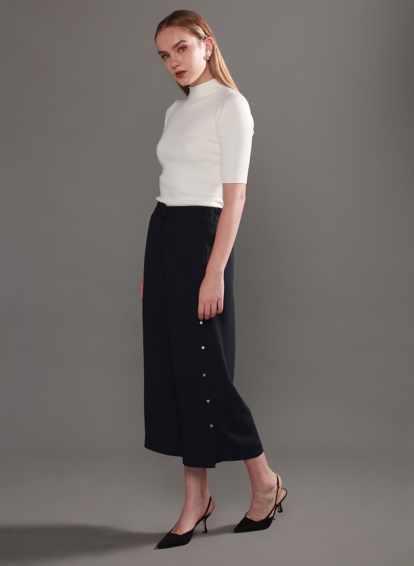 FREE - Knitted Blouse