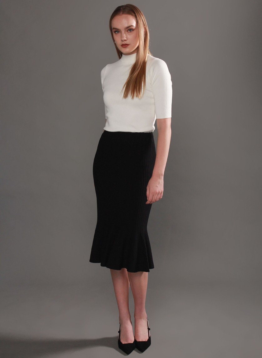 FREE - Knitted Blouse