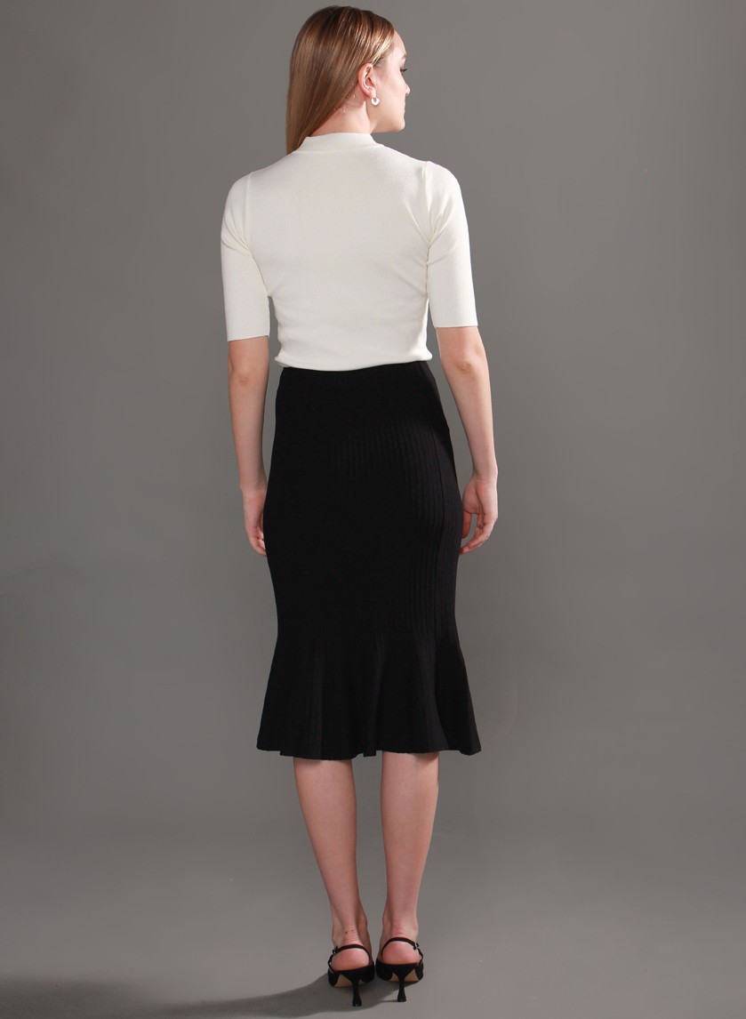 FREE - Knitted Blouse