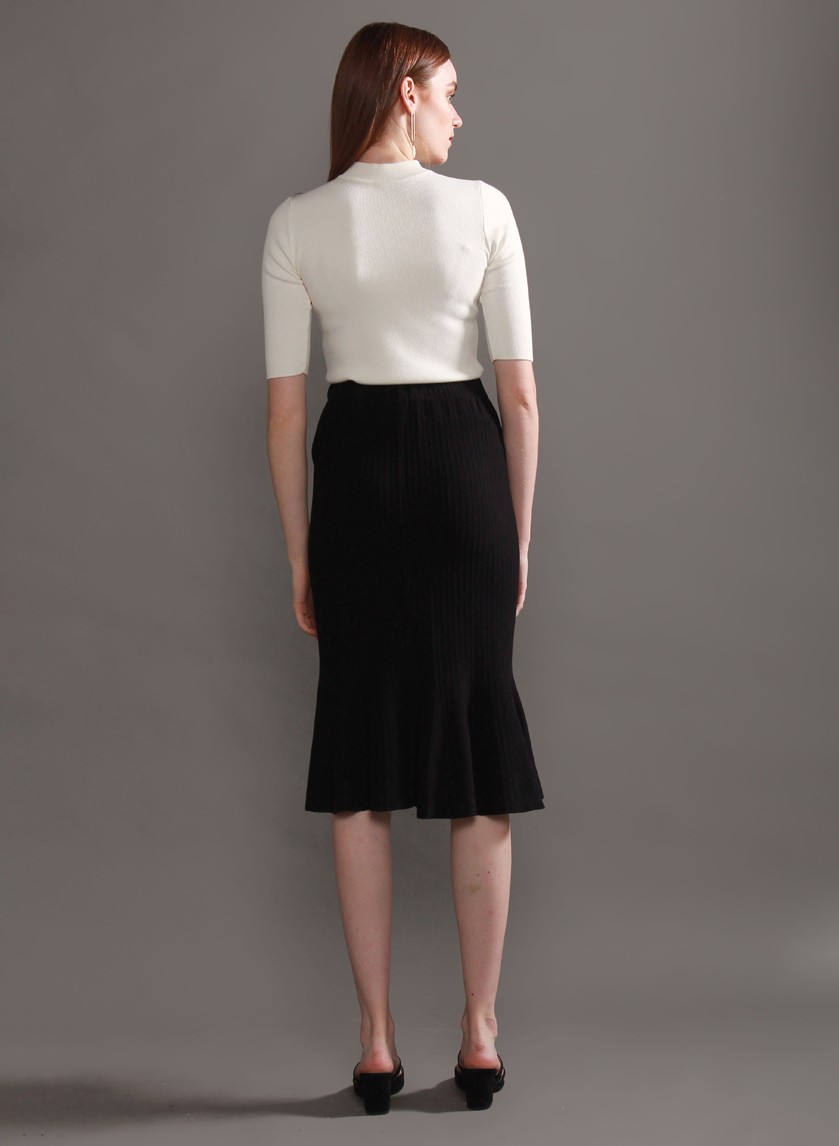 SMART - Knitted Skirt